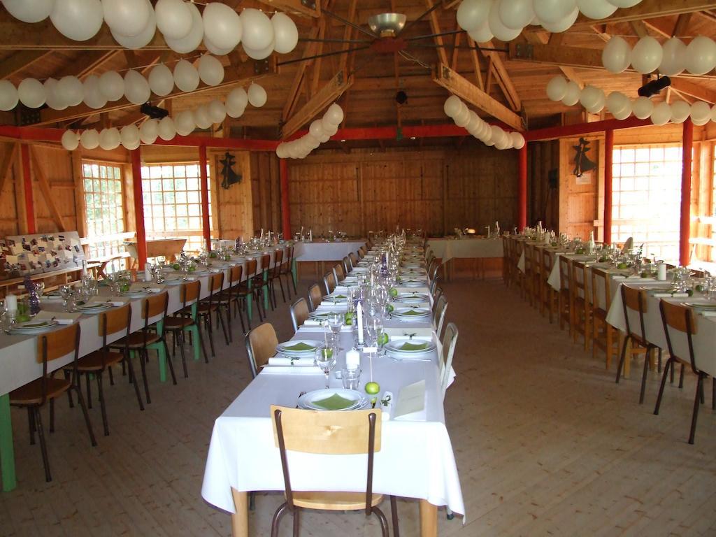 Hovra Vandrarhem Håvra Exterior photo