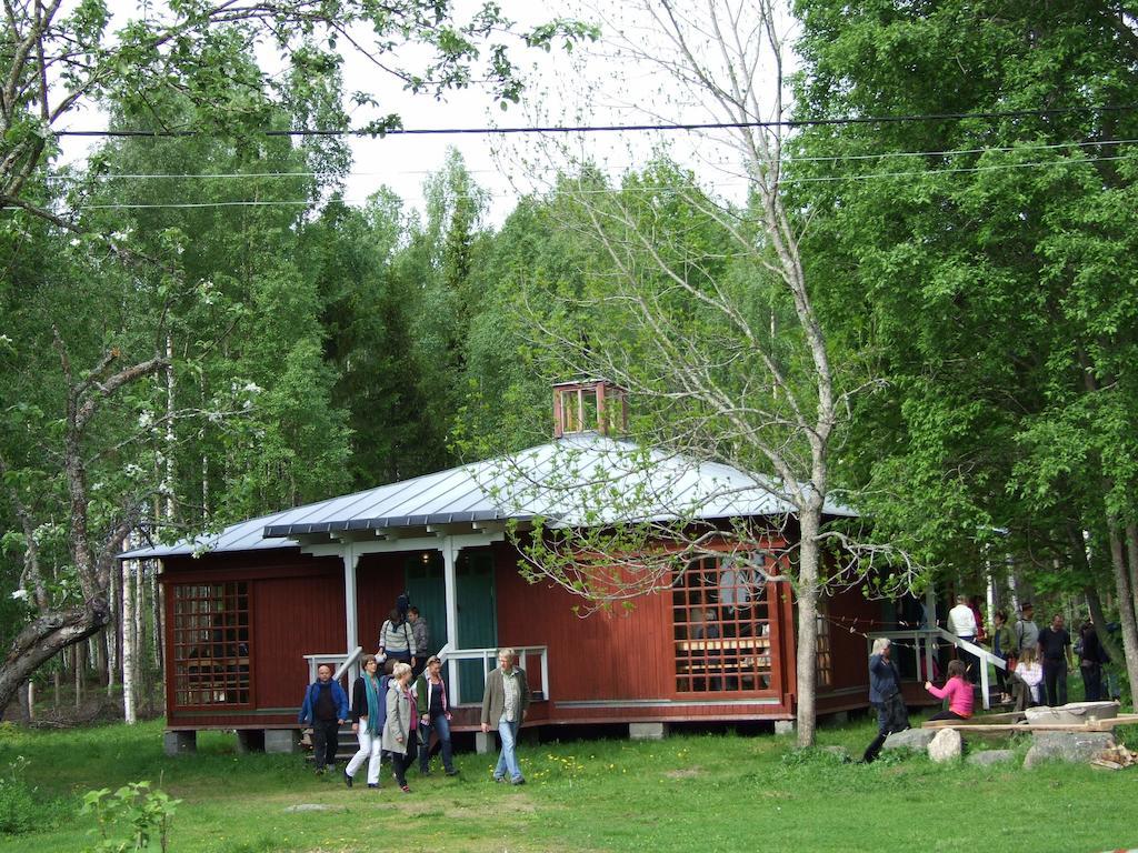 Hovra Vandrarhem Håvra Exterior photo